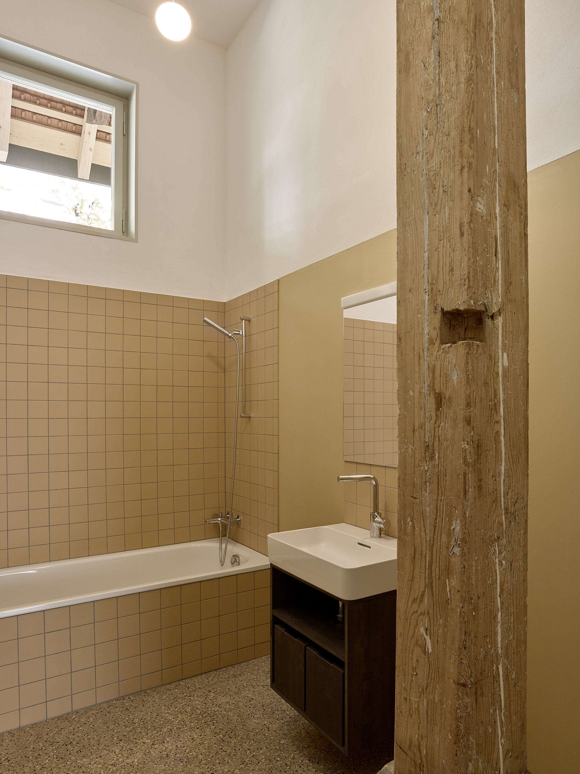 E19715 Alpa 094290 SCREEN